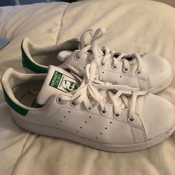 Adidas Stan Smiths Size 7.5 - Picture 2 of 4